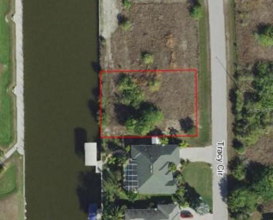 8082 Tracy Cir., Port Charlotte, FL 33981