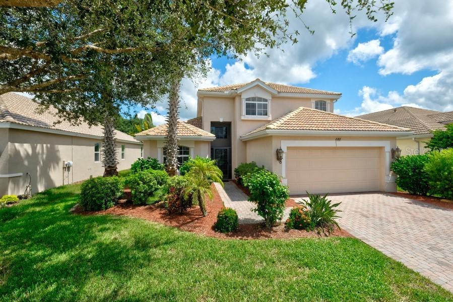 2082 Mesic Hammock Way, Venice, FL 34292