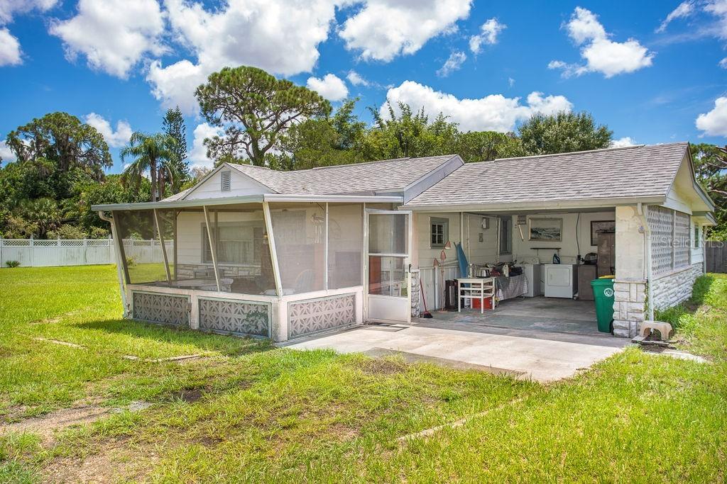 1675 Virginia Ave., Englewood, FL 34223