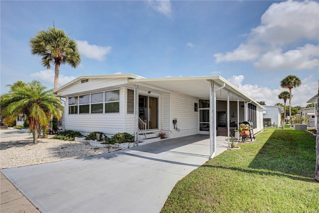 671 Water Lily Dr., Venice, FL 34293