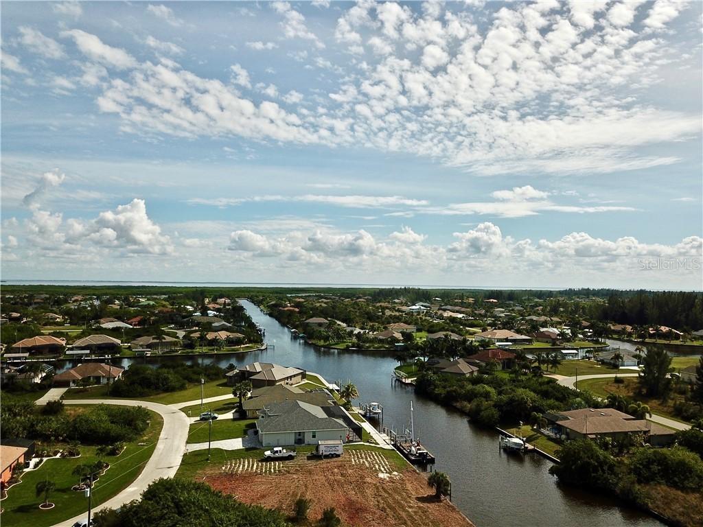 8212 Tecumseh Cir., Port Charlotte, FL 33981