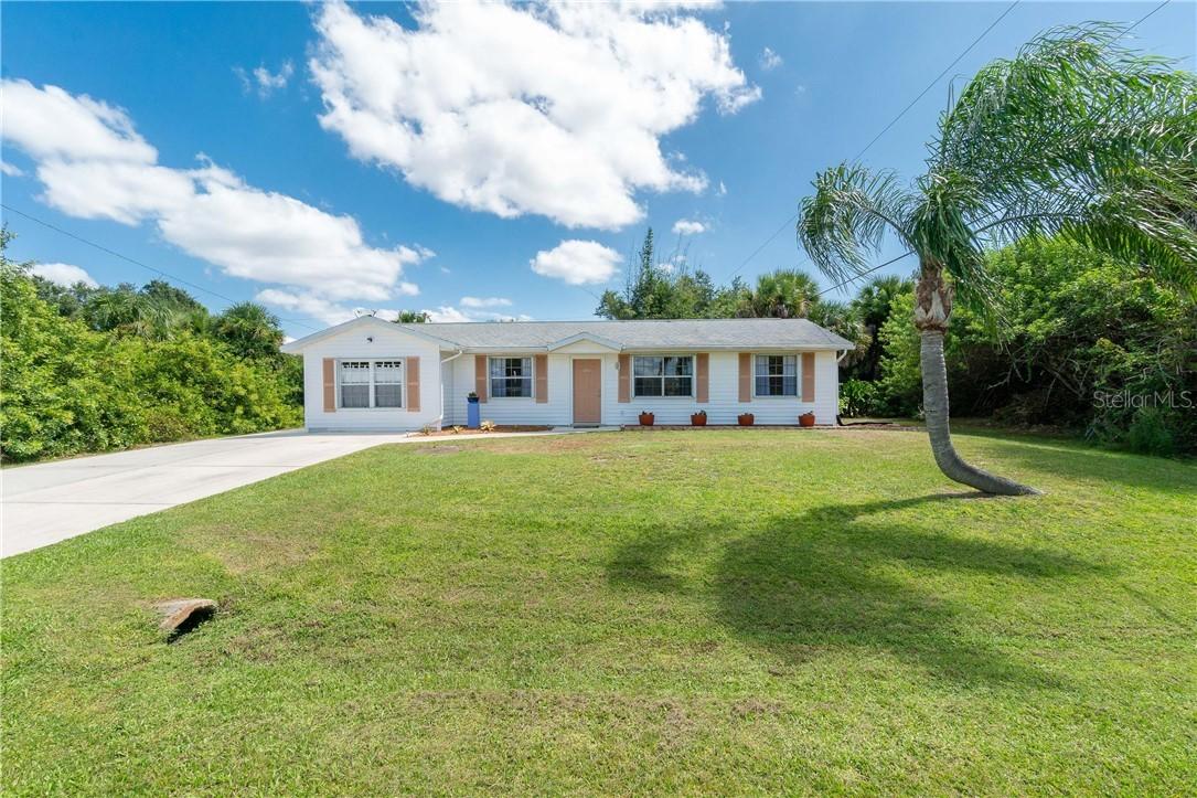 7184 Castilla St, Port Charlotte, FL 33981