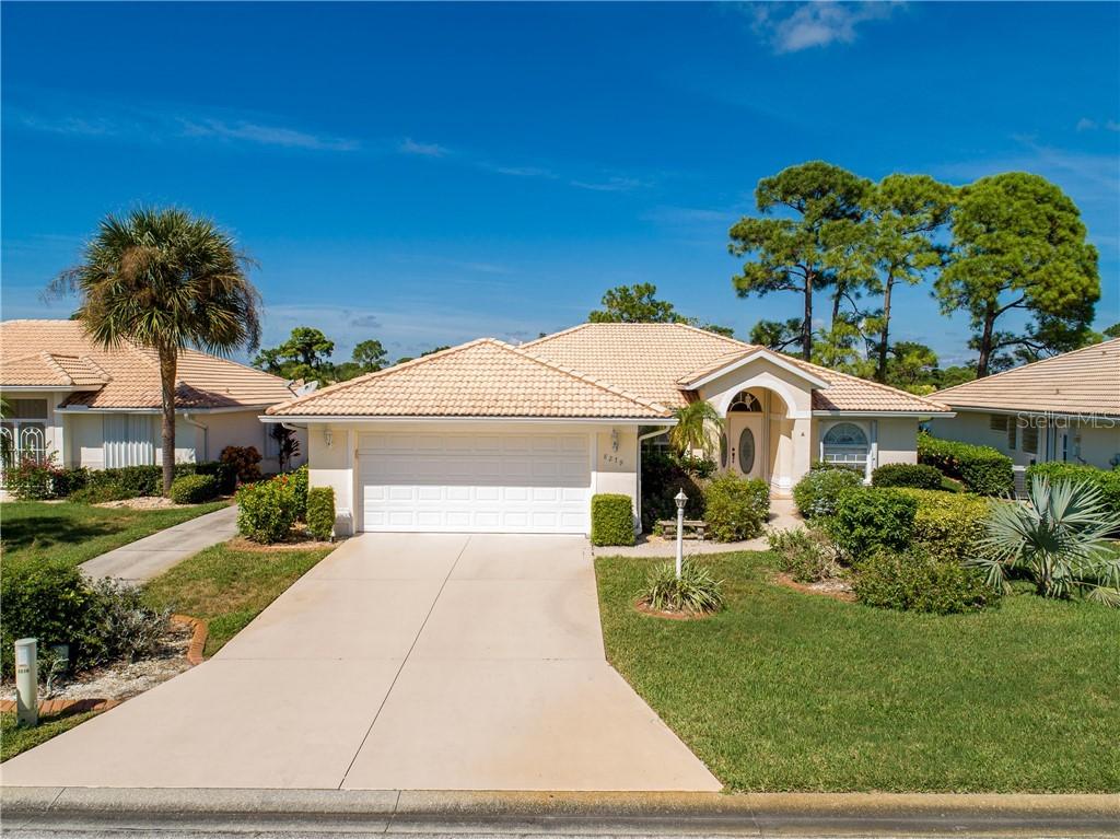 8279 Lakeside Dr., Englewood, FL 34224