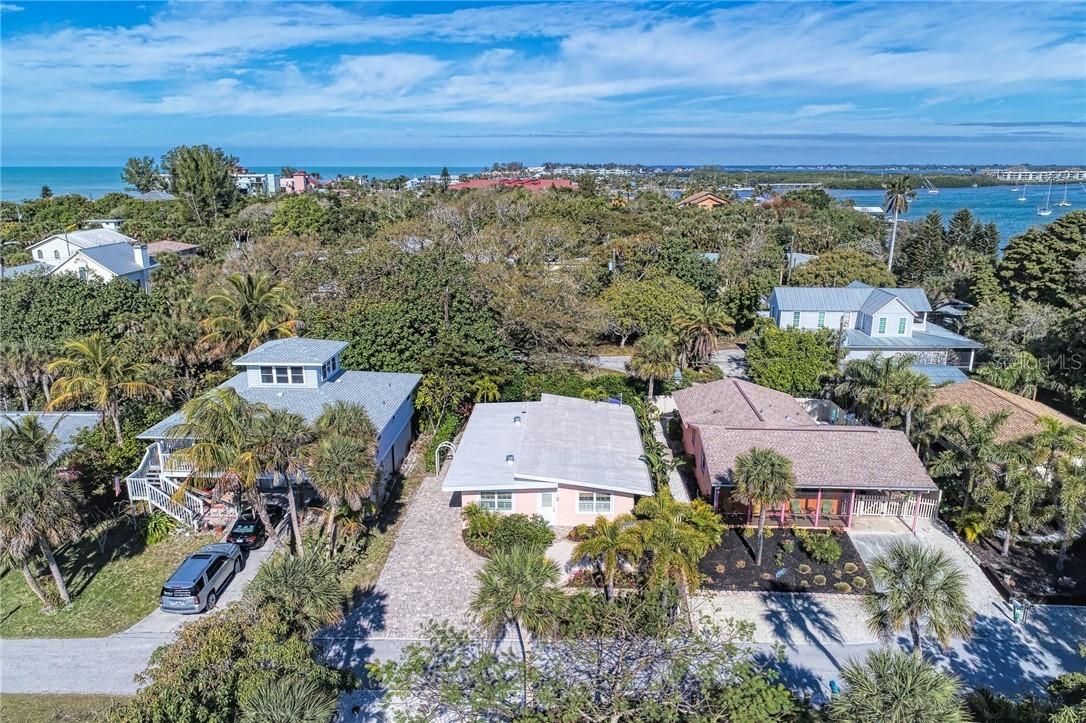 160 Friendship Ln., Englewood, FL 34223