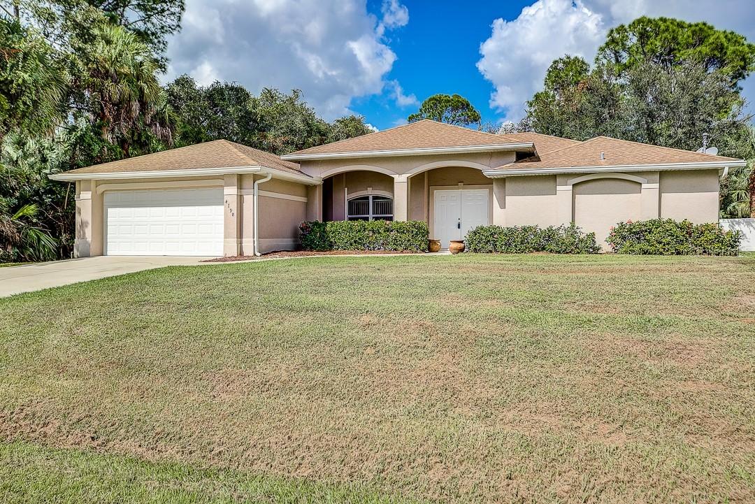 4198 Magenta Ave., North Port, FL 34288