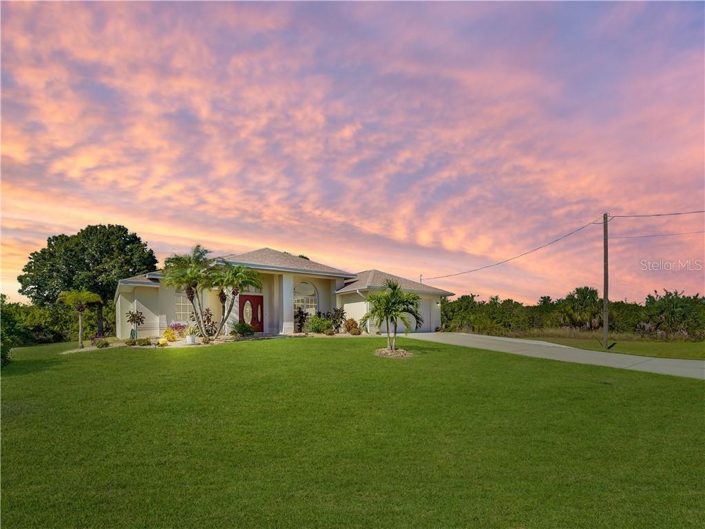 8373 Burwell Cir., Port Charlotte, FL 33981