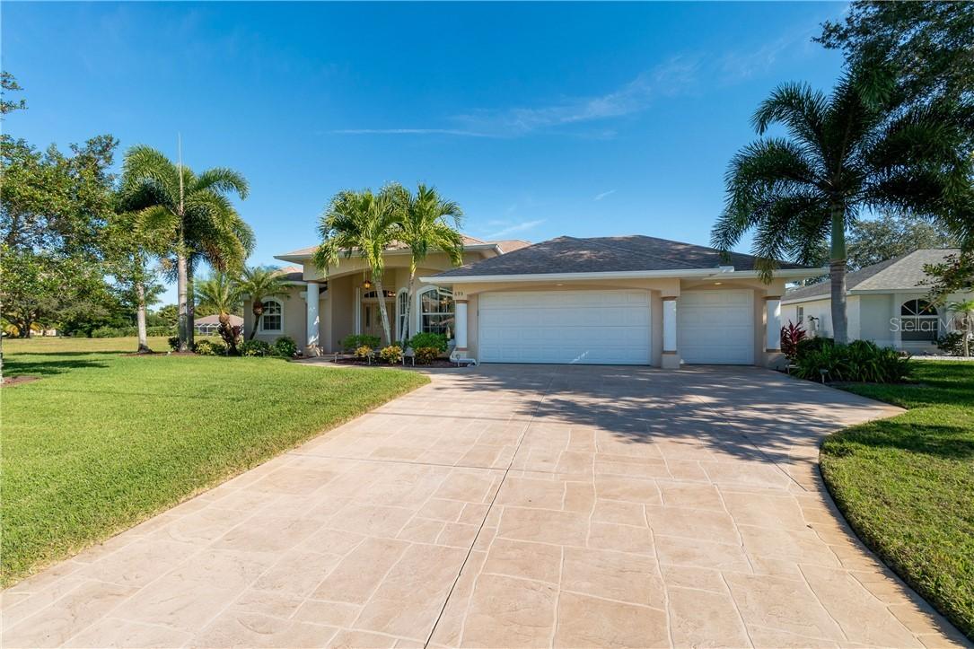 695 Rotonda Cir., Rotonda West, FL 33947