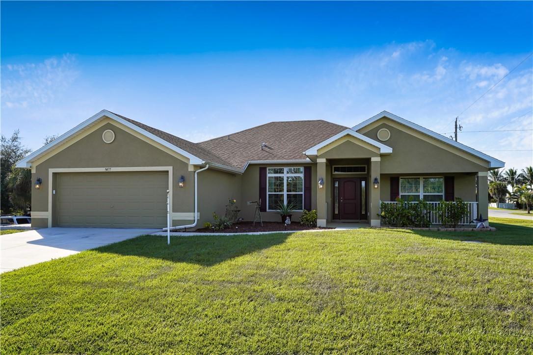 9477 Arnaz Cir., Port Charlotte, FL 33981
