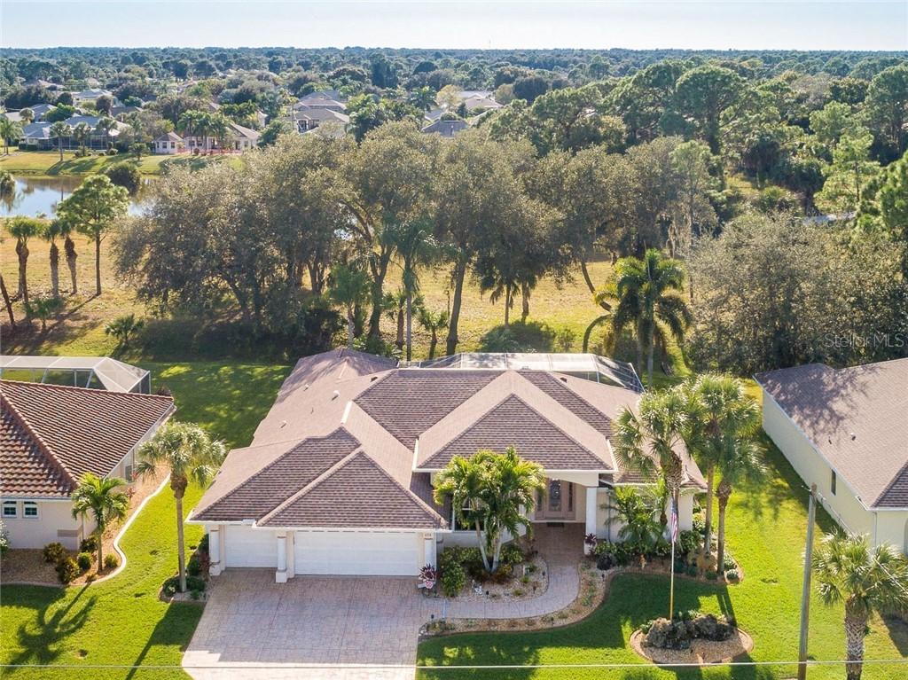 696 Rotonda Cir., Rotonda West, FL 33947