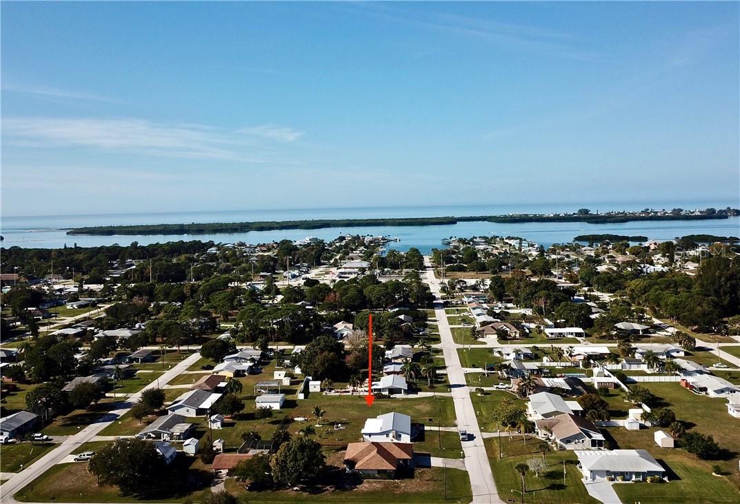 2065 Arkansas Ave., Englewood, FL 34224