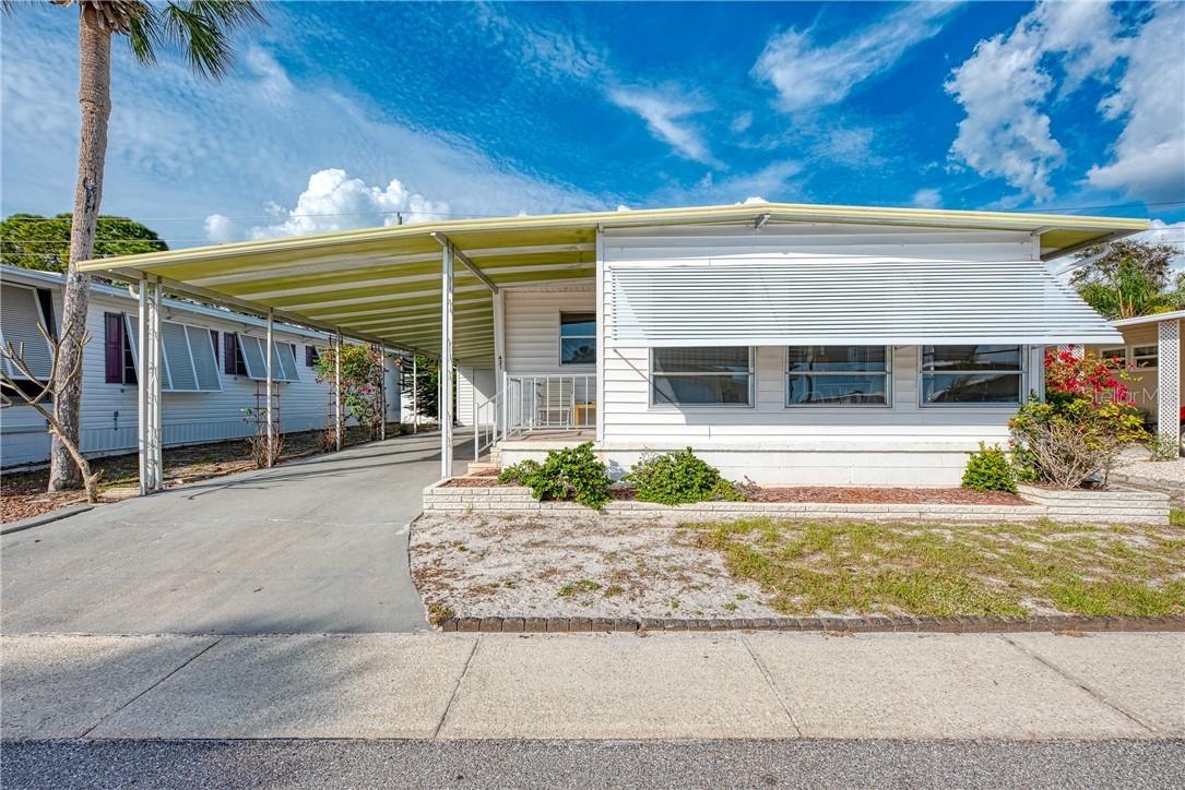 421 Oriental Poppy Dr., Venice, FL 34293