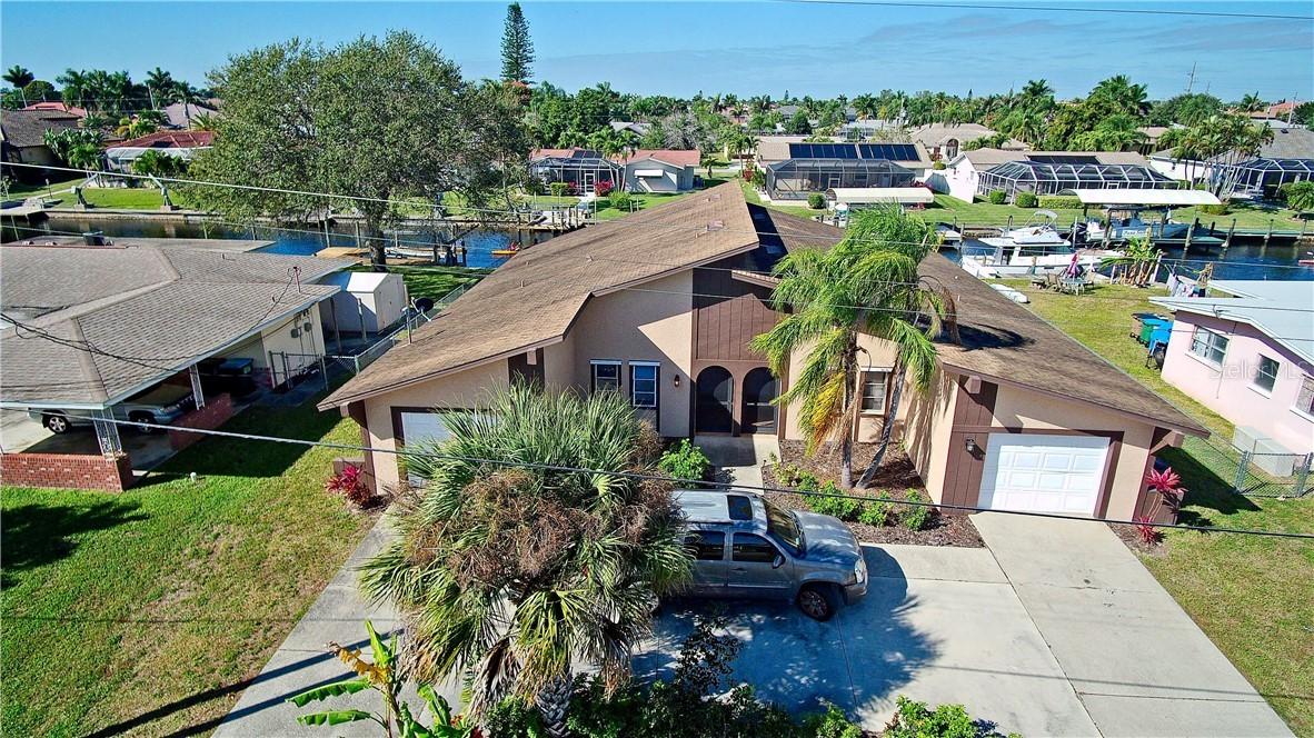 4834-4836 Tudor Dr., Cape Coral, FL 33904