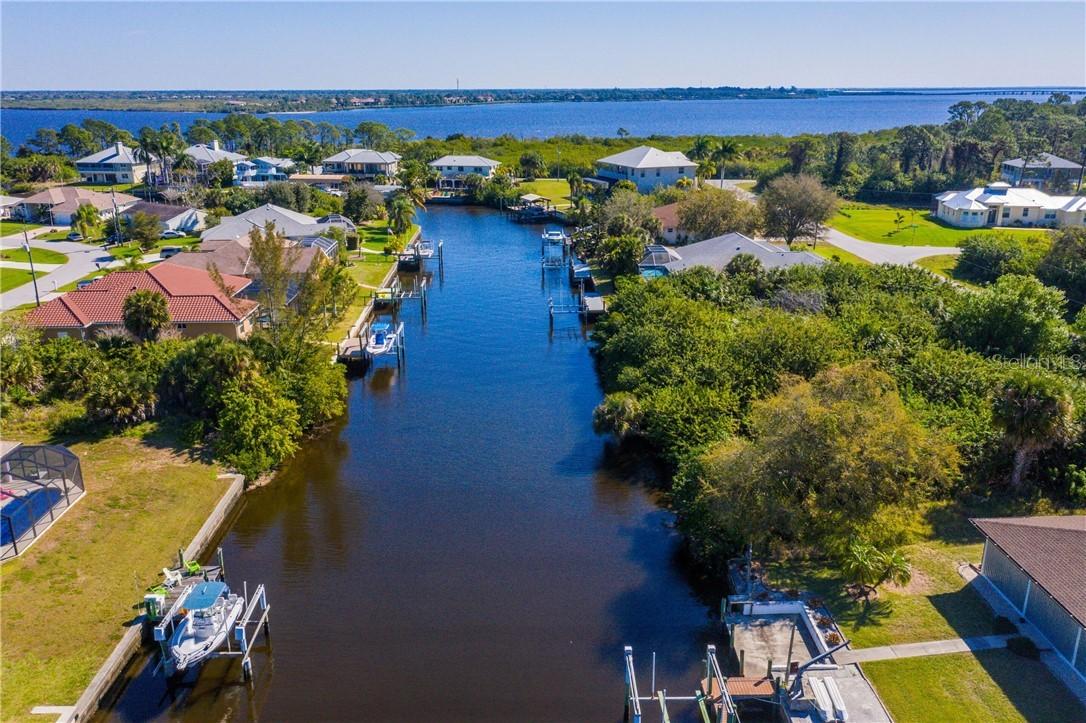 12474 Kneeland Ter., Port Charlotte, FL 33981