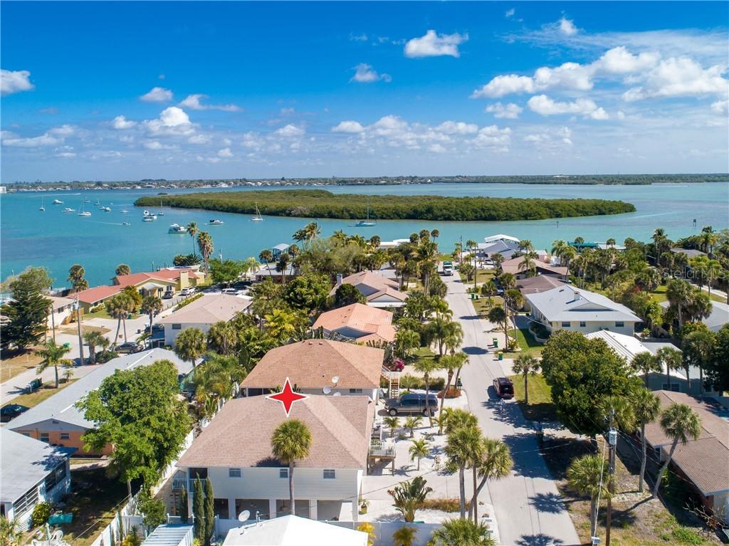 130 Meredith Dr., Englewood, FL 34223