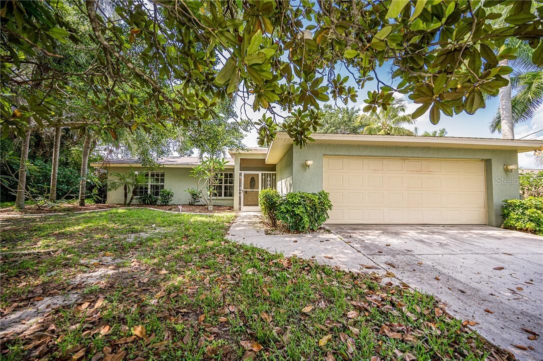 9039 E River Rd., Venice, FL 34293