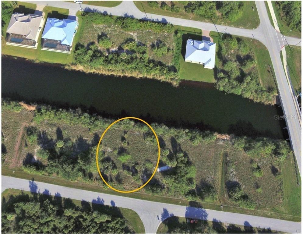 8568 Santa Cruz Dr., Port Charlotte, FL 33981