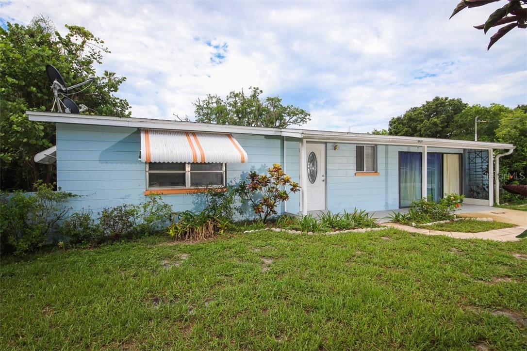 1601 Lakeview Pl., Englewood, FL 34223