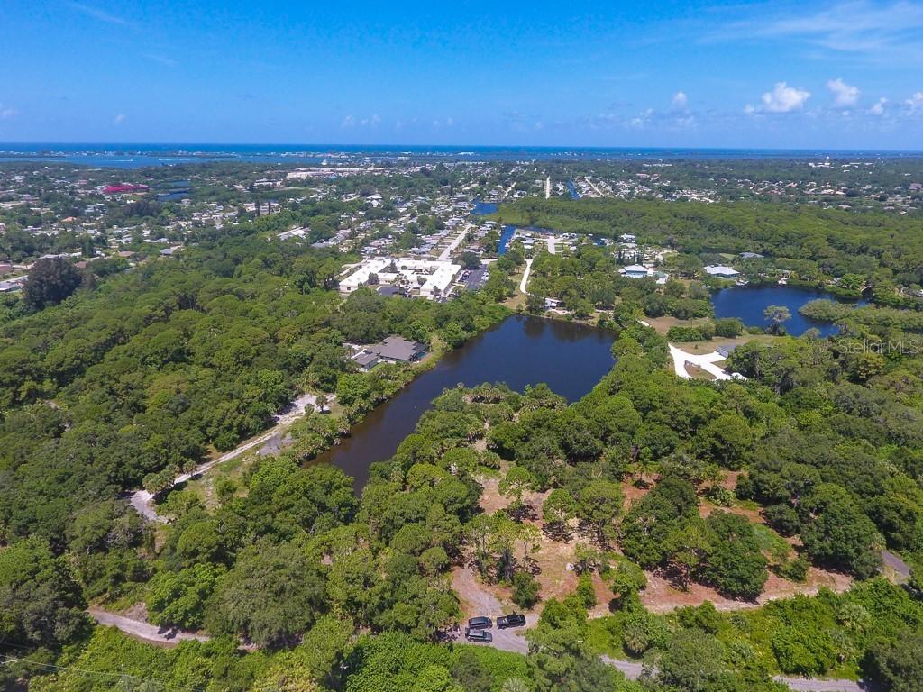 1226 Kingfisher Dr., Englewood, FL 34224