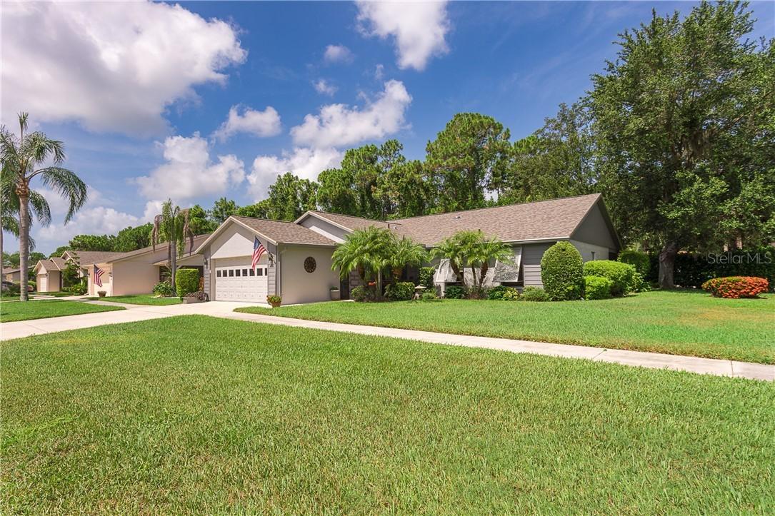 400 Cypress Forest Dr., Englewood, FL 34223