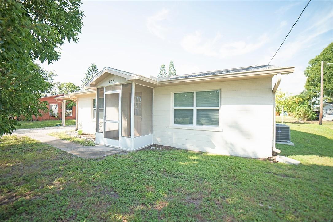 509 S Mccall Rd., Englewood, FL 34223