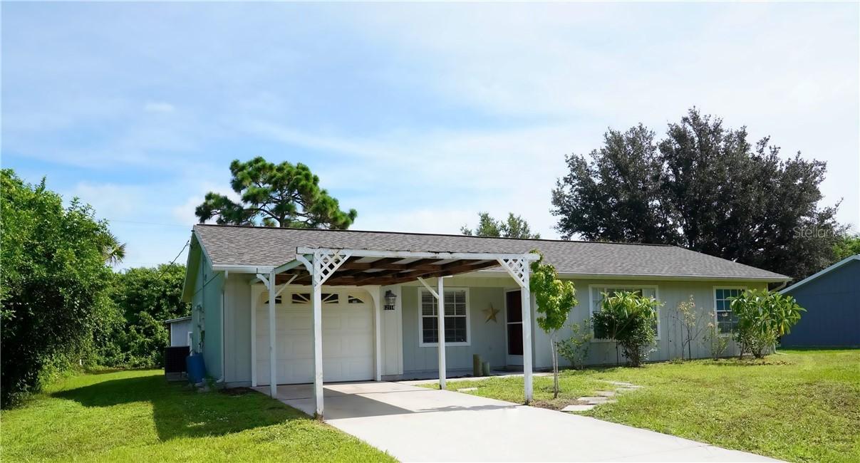 12114 Brookside Ave., Port Charlotte, FL 33981