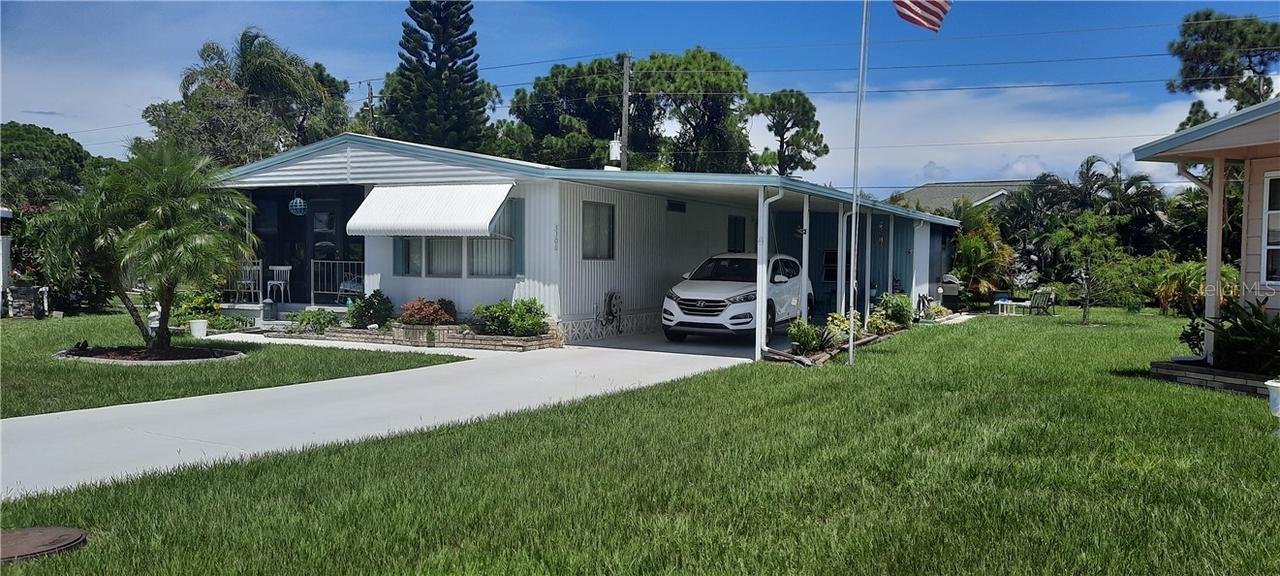 3300 Goldfinch Ln., Englewood, FL 34224