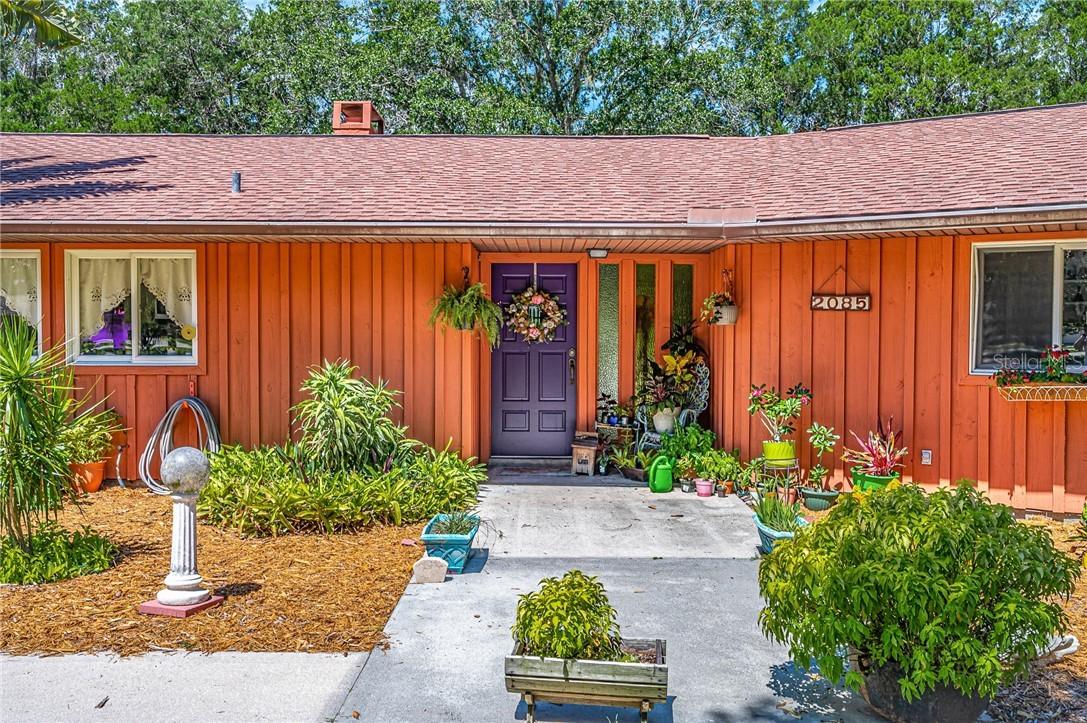 2085 E Dolphin Dr., Englewood, FL 34223