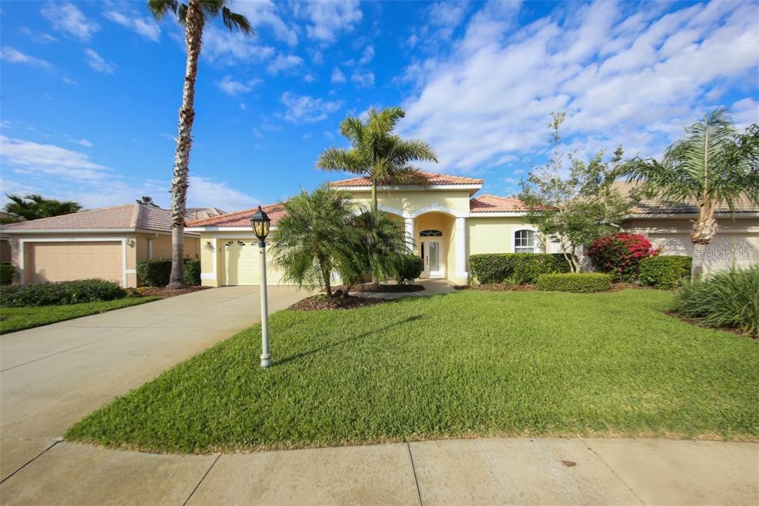 3168 Royal Palm Dr., North Port, FL 34288