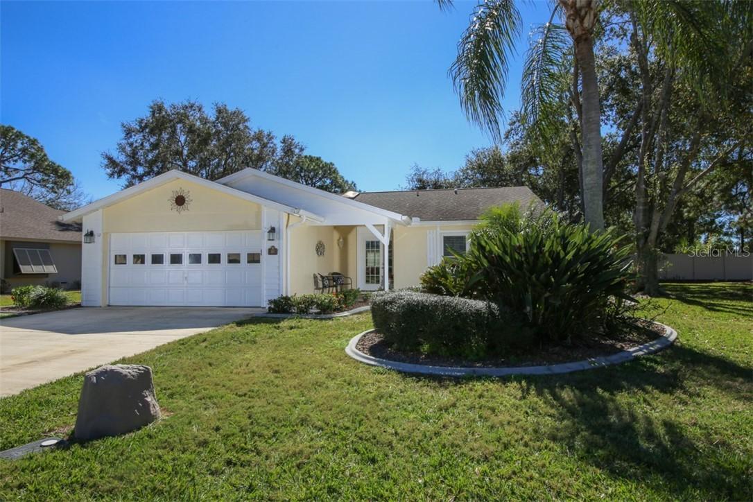 418 Cypress Forest Dr., Englewood, FL 34223