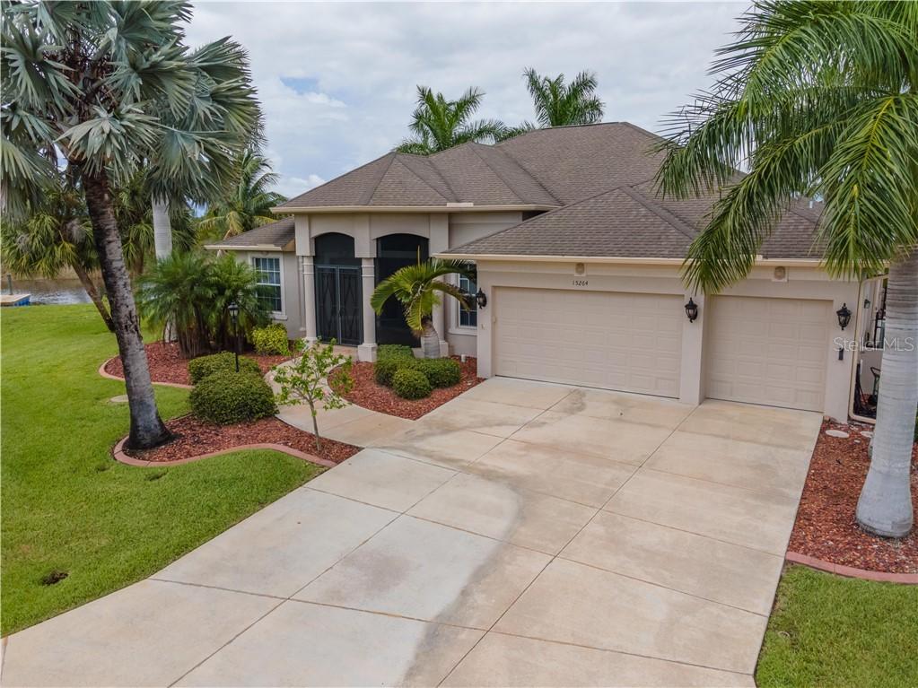 15264 Hennipen Cir., Port Charlotte, FL 33981