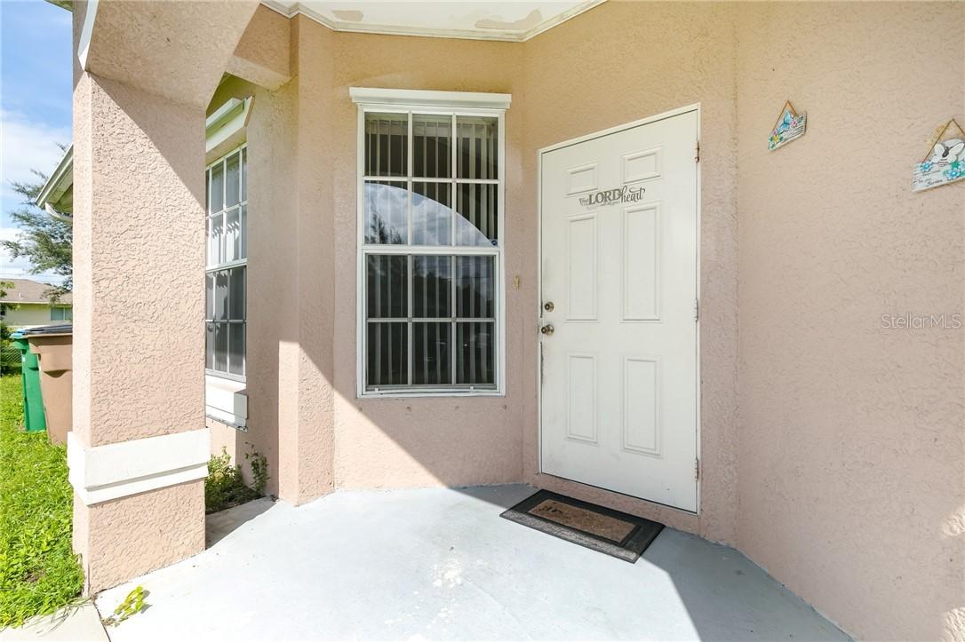 509-511 Hancock Bridge Pkwy., Cape Coral, FL 33990
