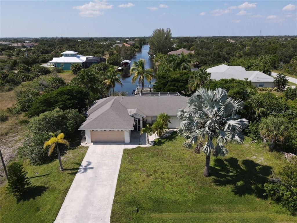 10265 Sunday Dr., Port Charlotte, FL 33981