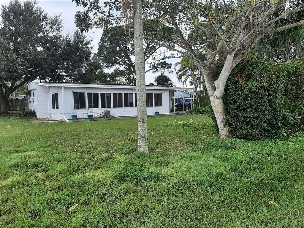 2017 Rose Ave., Englewood, FL 34224