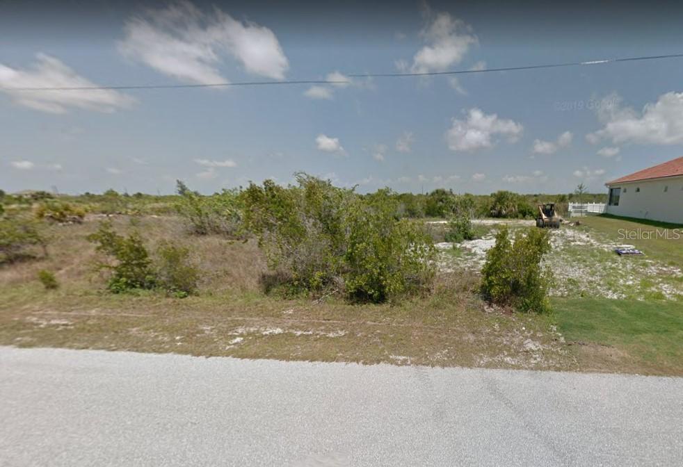 10442 Winnipeg St., Port Charlotte, FL 33981