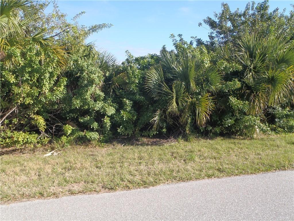 10410 Pendleton Ave., Englewood, FL 34224