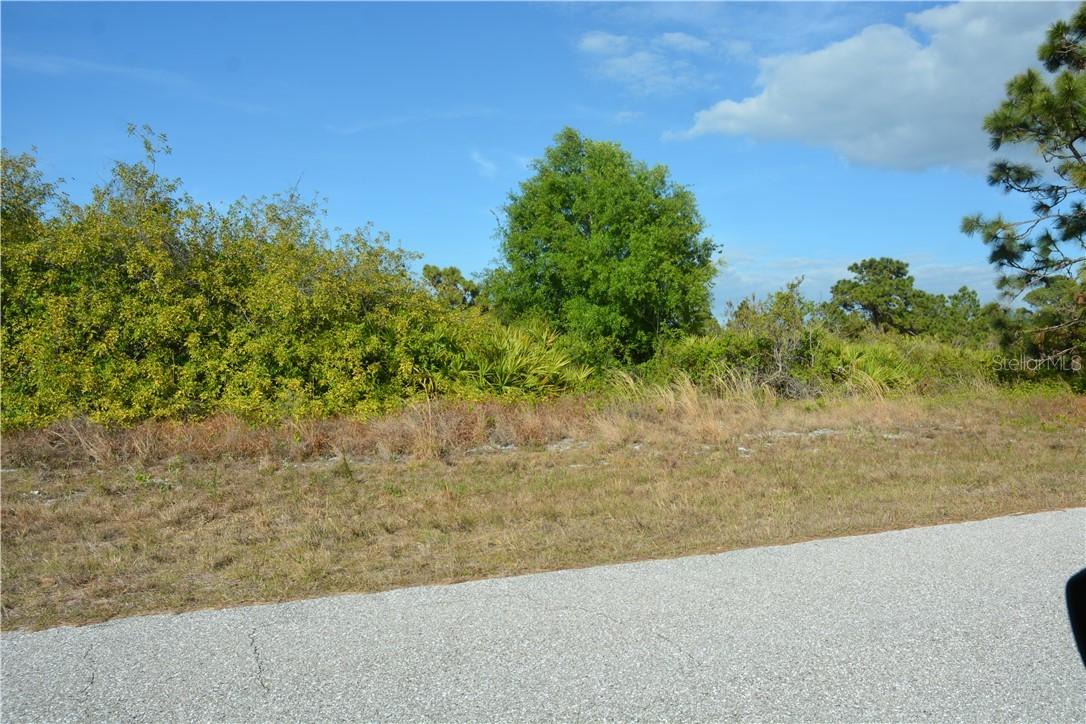 13336 Blake Dr., Port Charlotte, FL 33981