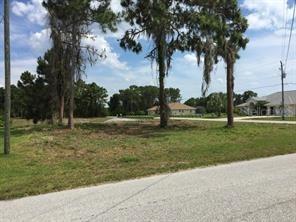 41 Medalist Cir., Rotonda West, FL 33947