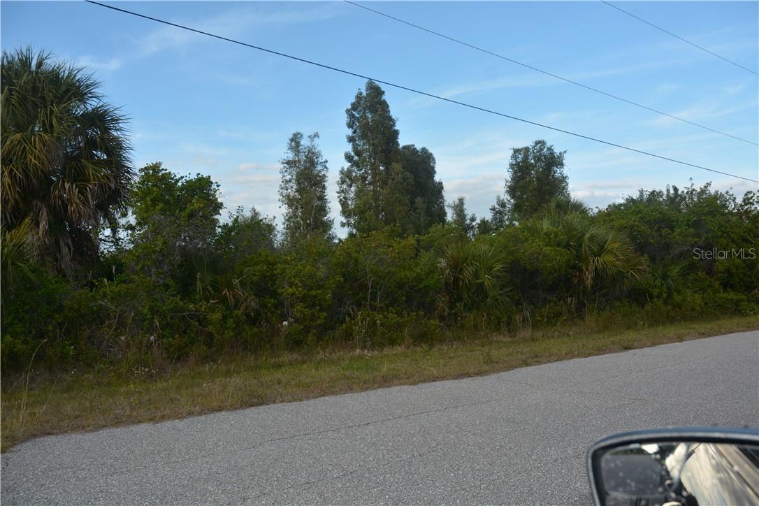 13412 High Springs Ave., Port Charlotte, FL 33981