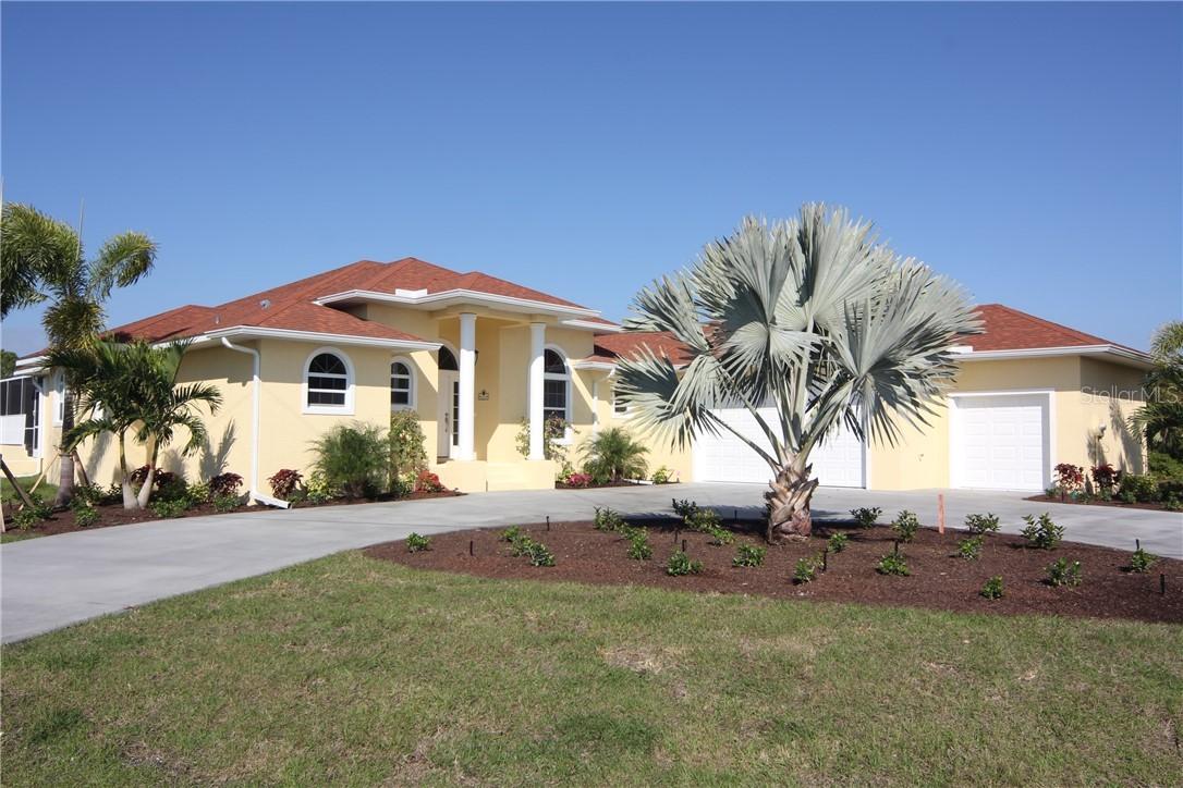 107 White Marsh Ln., Rotonda West, FL 33947