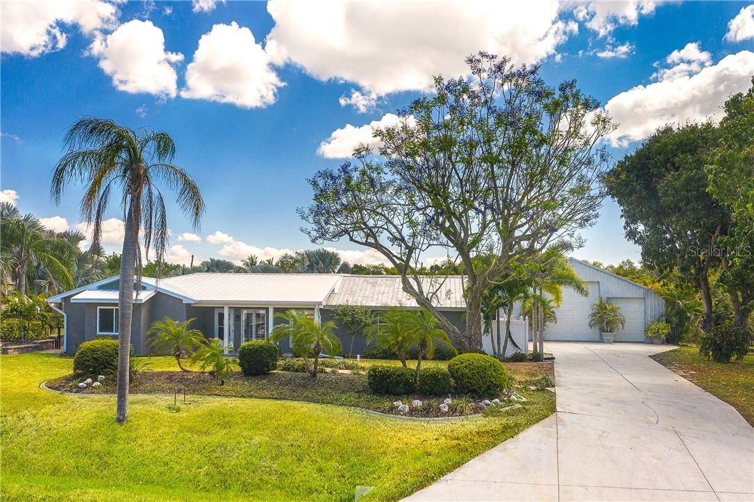 1661 New Point Comfort Rd., Englewood, FL 34223