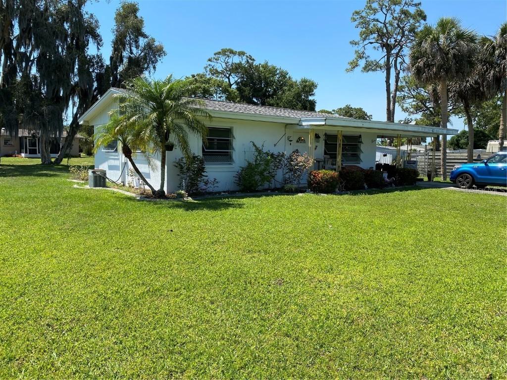 60 French Ave., Englewood, FL 34223