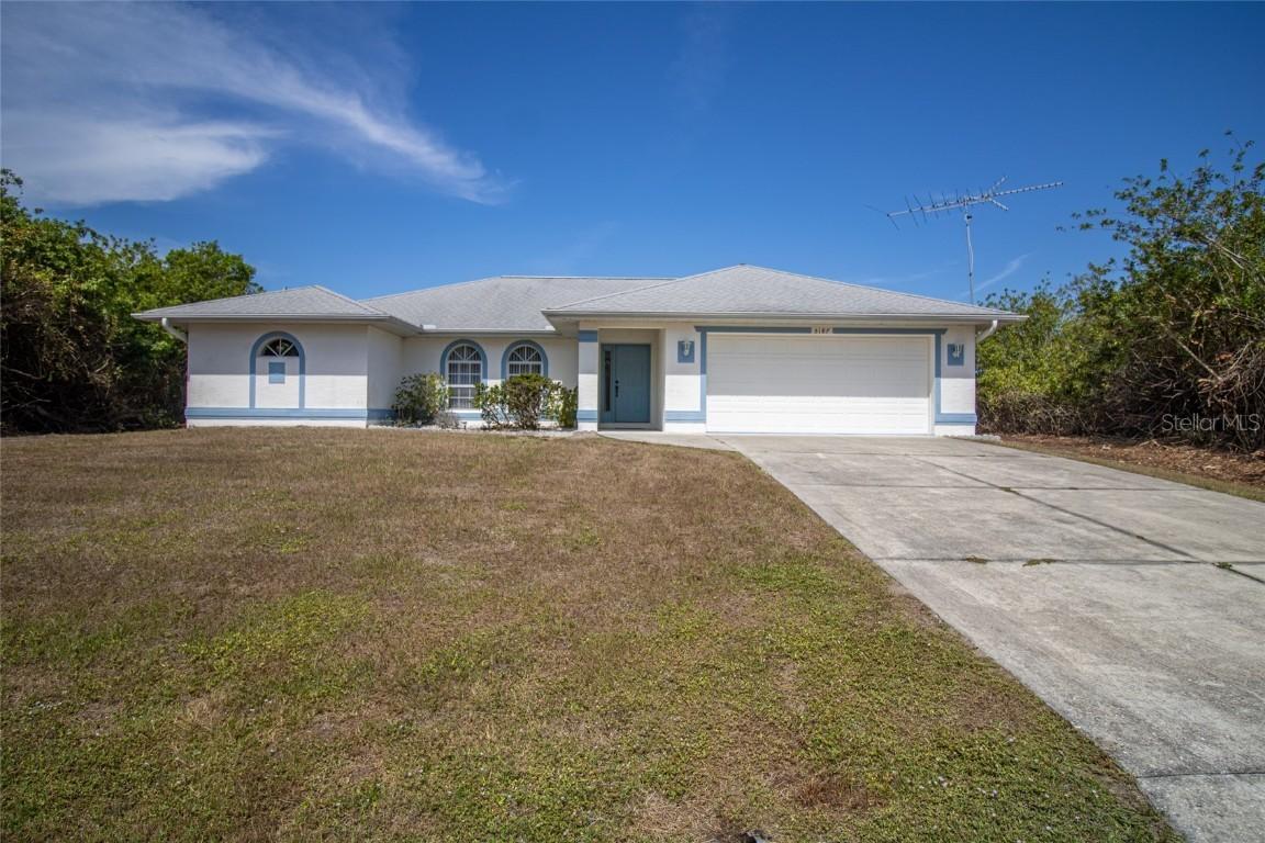 5187 Cannon St., Port Charlotte, FL 33981