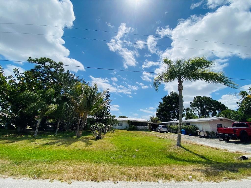 85 W Fray St., Englewood, FL 34223