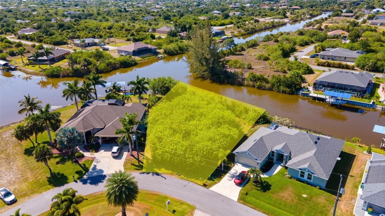 15256 Hennipen Cir., Port Charlotte, FL 33981