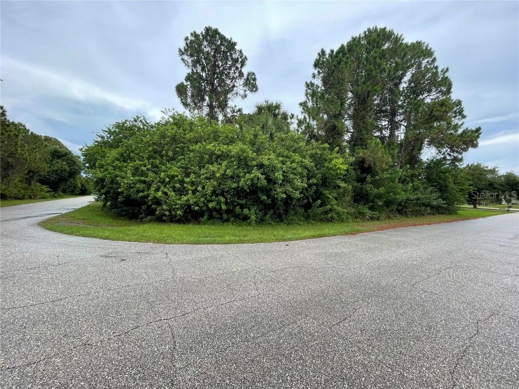 7239 Basel Ln., Englewood, FL 34224