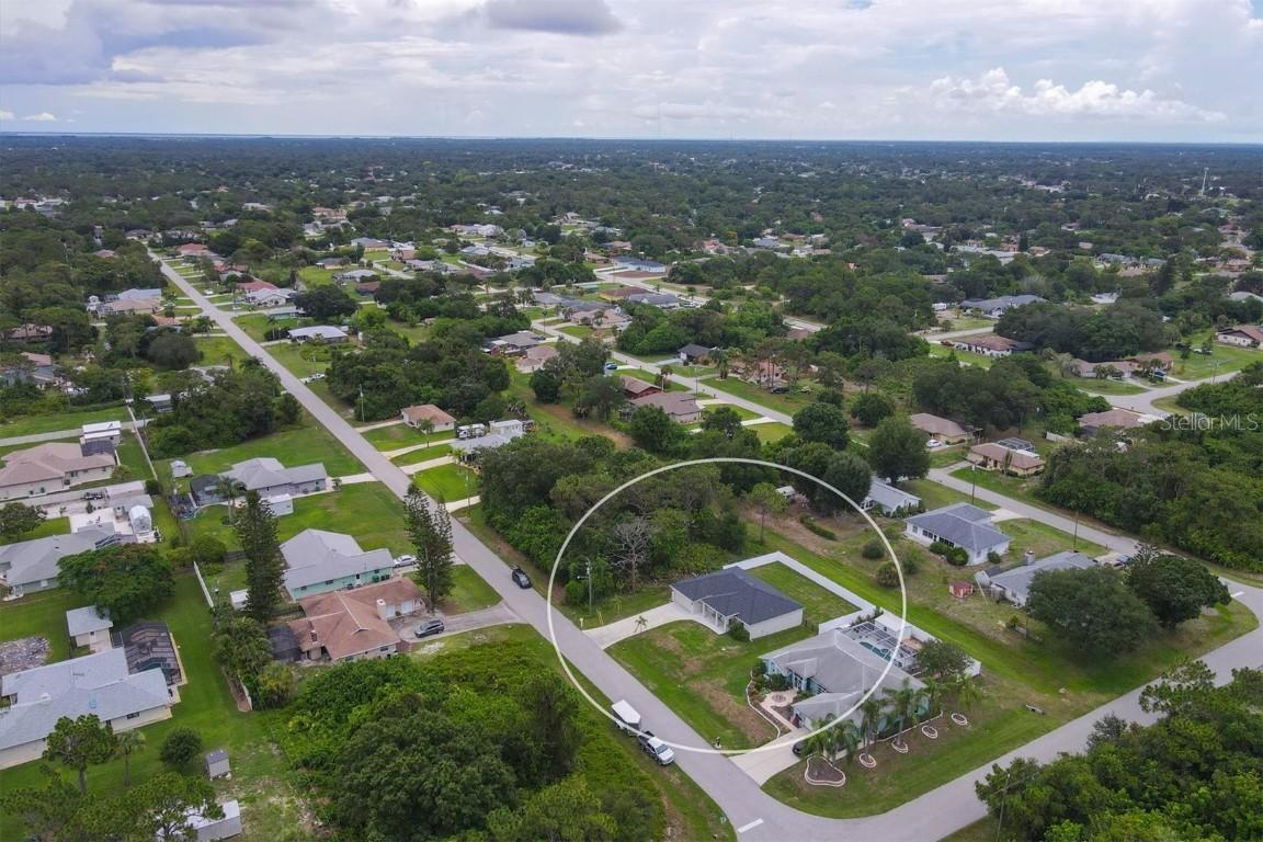 10051 Barker Ave., Englewood, FL 34224