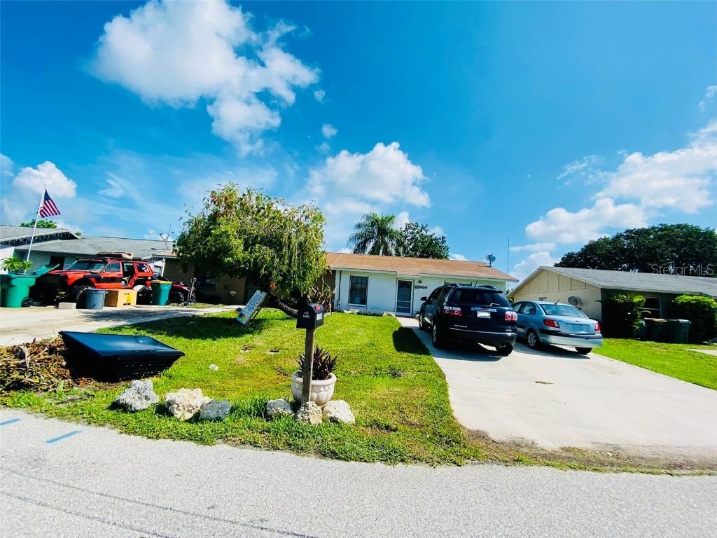 11066 Pendleton Ave. #A & B, Englewood, FL 34224