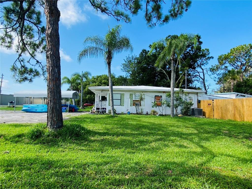 200 S New York Ave., Englewood, FL 34223