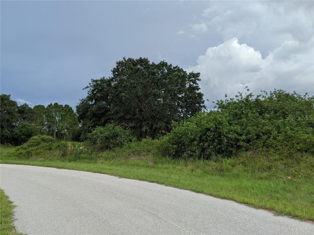 Amish Cir., North Port, FL 34288