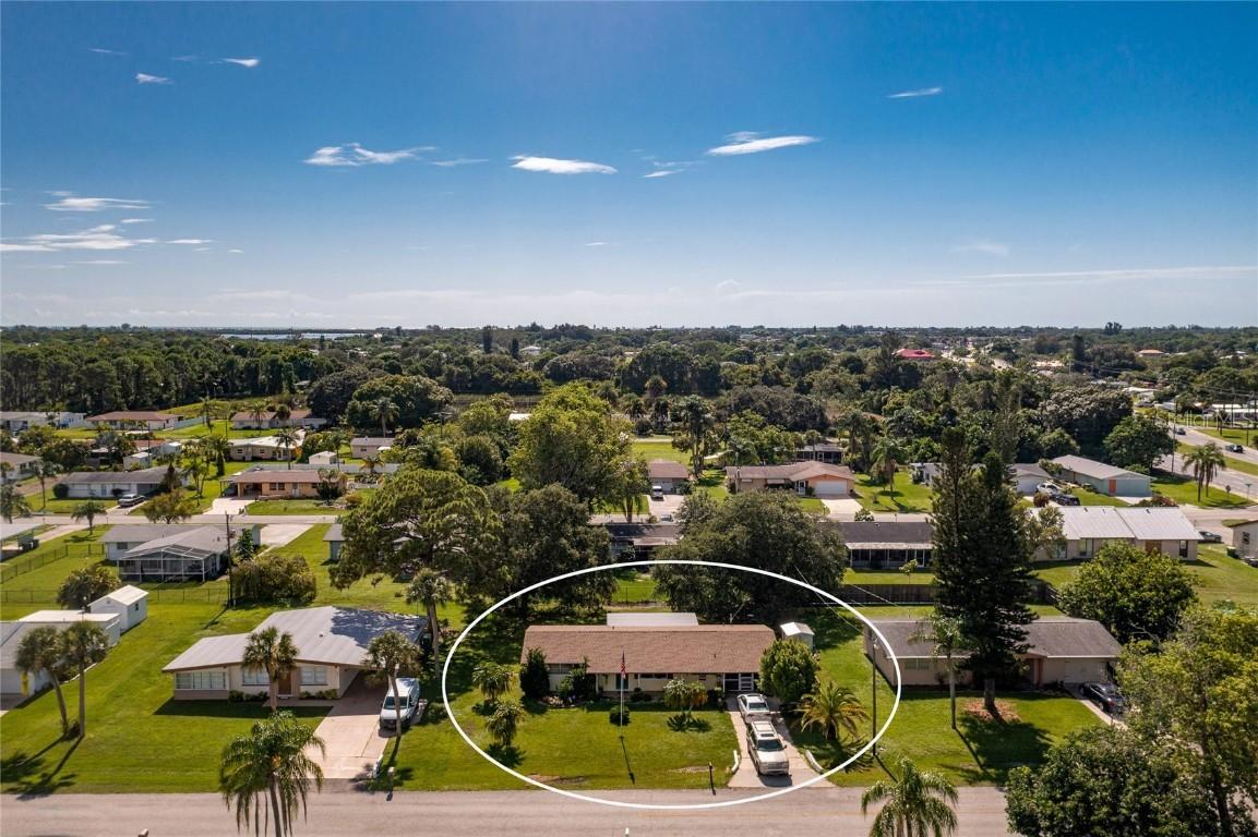 1660 Meadowlark Ln., Englewood, FL 34224